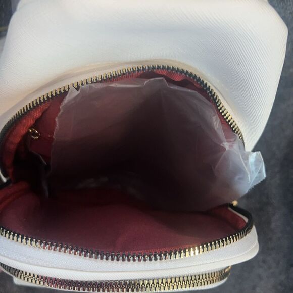 Elegant White Crossbody Bag main image 7